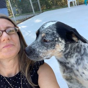 Meet your Posher, Gina